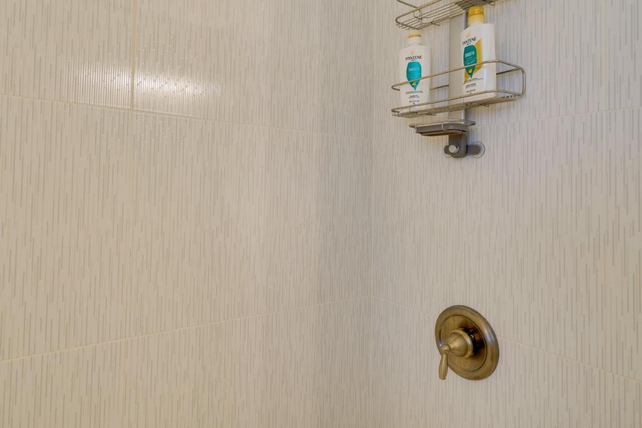 Pet-Friendly Cape Coral Vacation Rental With Lanai! Екстериор снимка